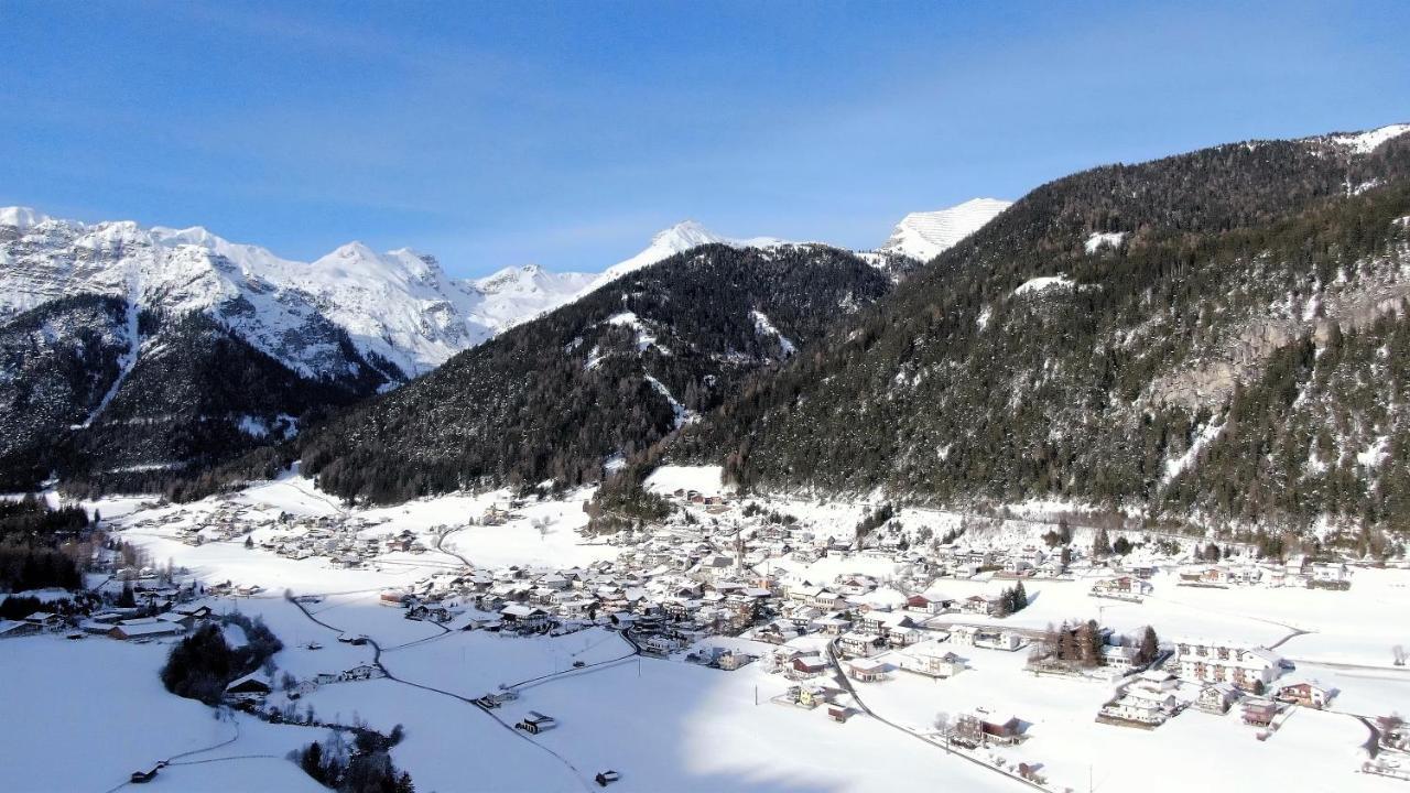 Alpen Gasthof Apartments Hohe Burg Trins Extérieur photo